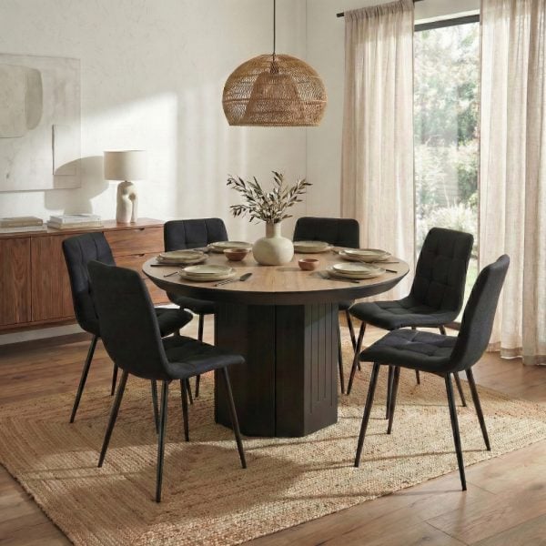 פינת אוכל עגול נפתחת ל3.30 מ' דמוי אלון טבעי דגם פלאנט + 6 כסאות